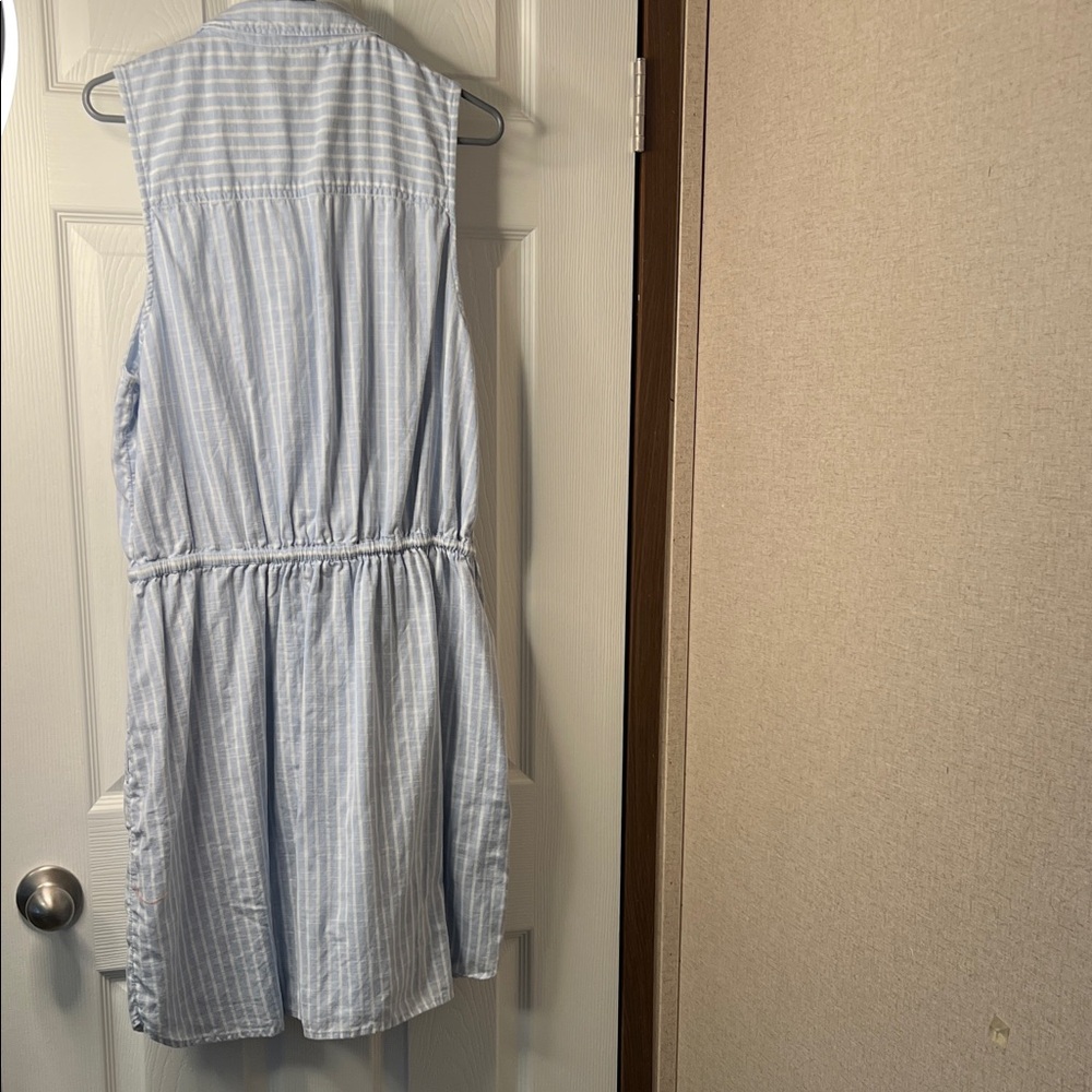 Abercrombie & Fitch Light Blue Striped Shirt - Picture 6 of 8
